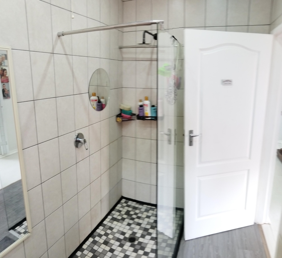 4 Bedroom Property for Sale in Azalea Park Eastern Cape